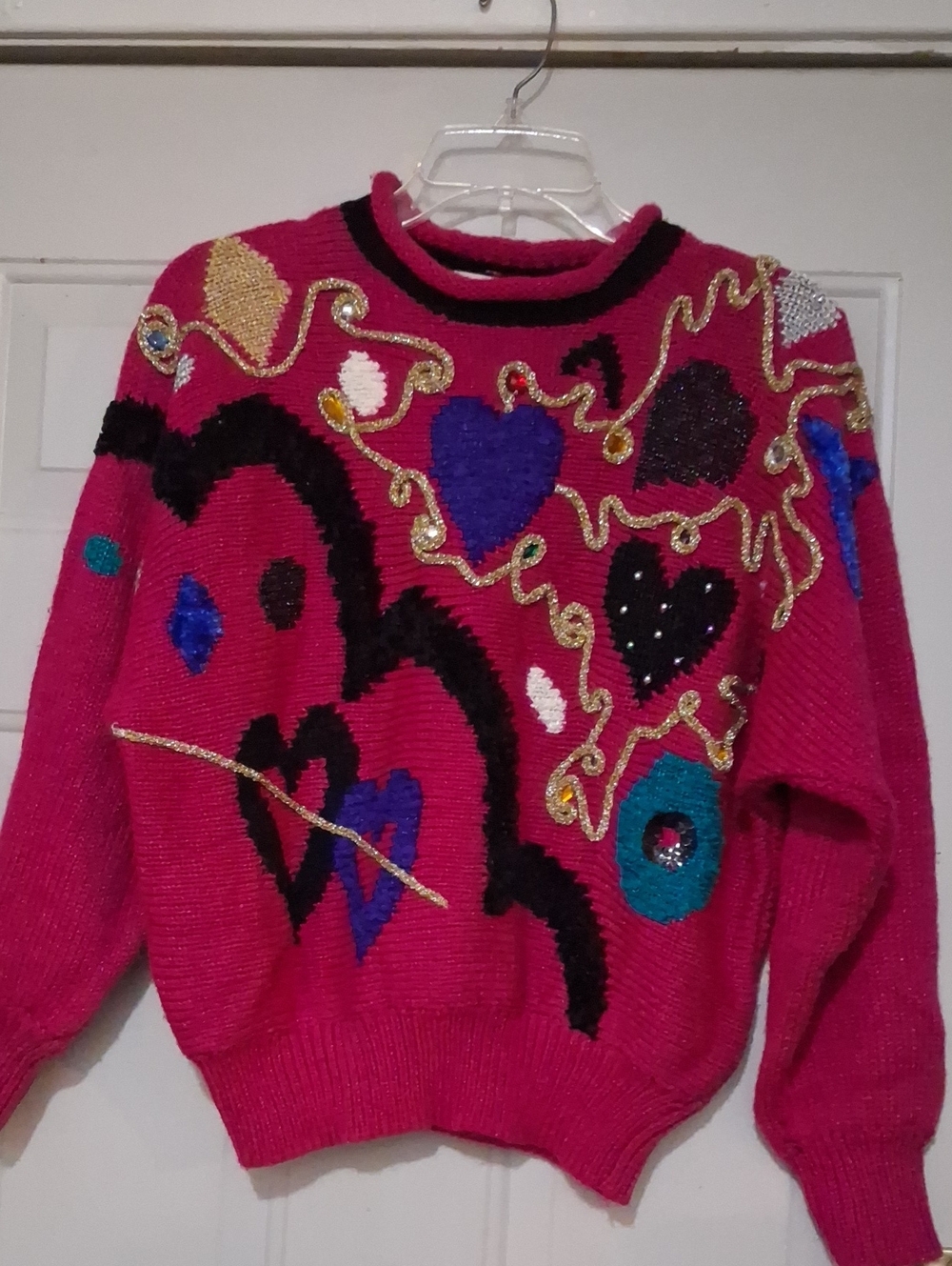 Vintage Jaclyn Smith Fuchsia Crewneck Sweater with Multicolor Heart Motifs Med-l